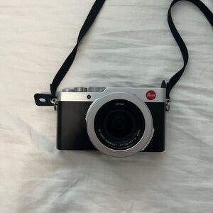 Leica D-lux 7